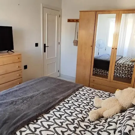 Apartament Parque Aromatico Con Dos Piscinas *